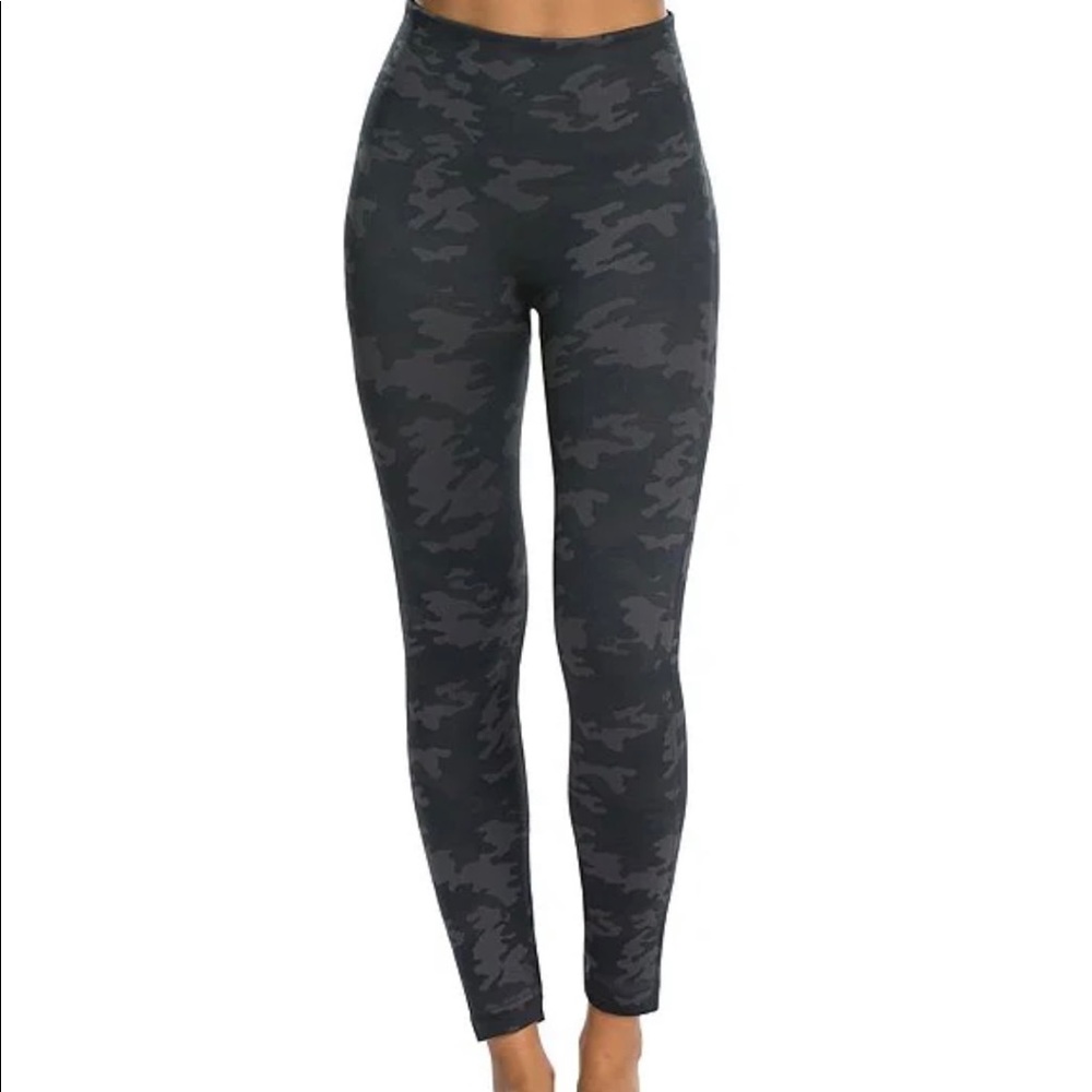 Spanx seamless Camo leggings